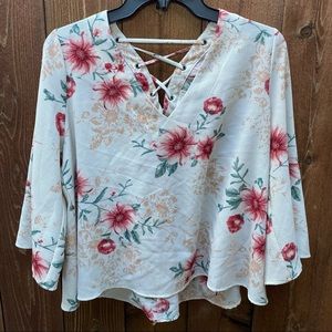 Urban Girl floral blouse, flouncy with lace-up back